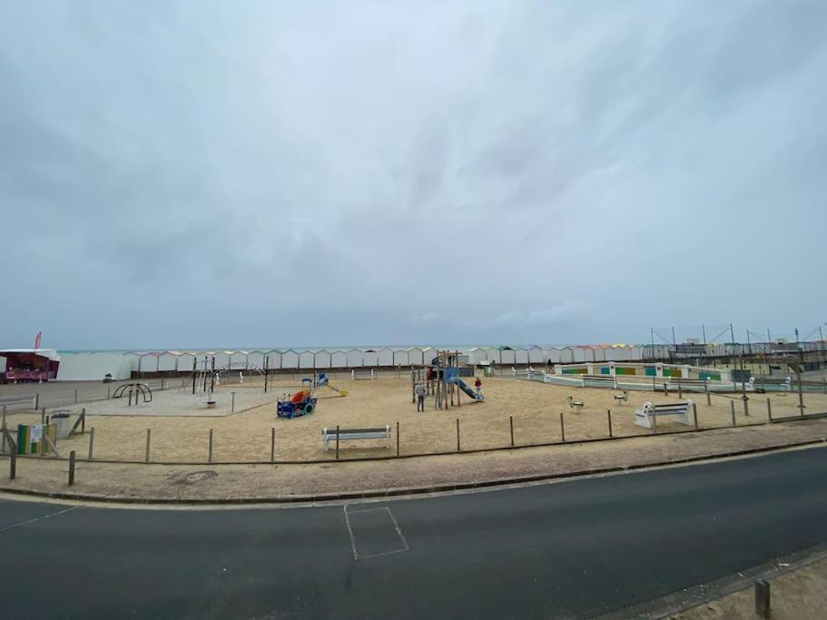 Grande Maison Chaleureuse Avec Vue Mer Imprenable Criel-sur-Mer Extérieur photo